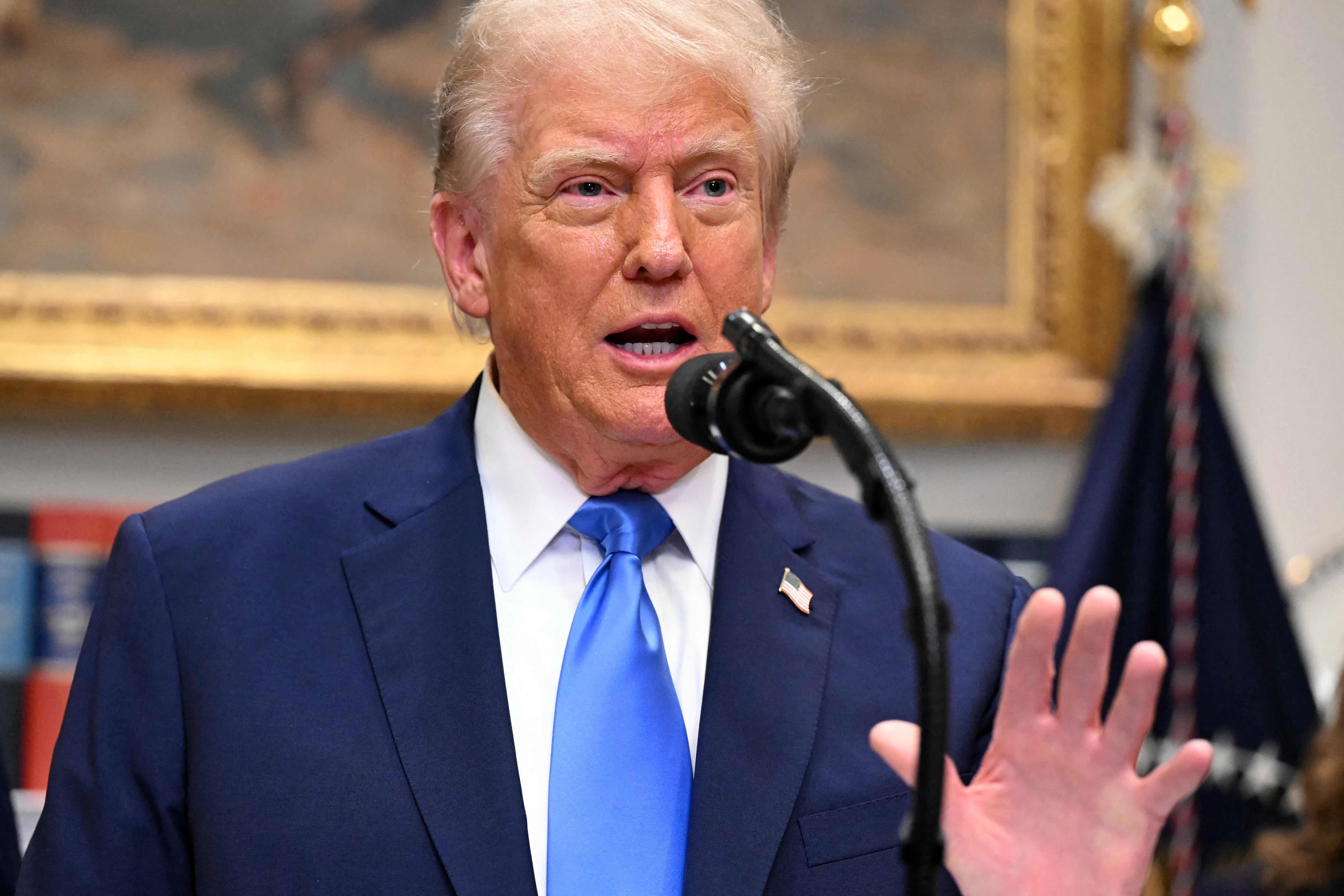 El presidente de Estados Unidos, Donald Trump, habla sobre el autismo en la Sala Roosevelt de la Casa Blanca en Washington, DC, el 22 de septiembre de 2025.