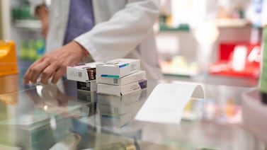 Si usted sufre cada vez que va a la farmacia por el precio de los medicamentos, debe leer esto