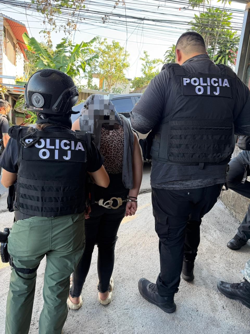 La muchacha fue detenida este jueves en Canoas de Alajuela. Foto OIJ.