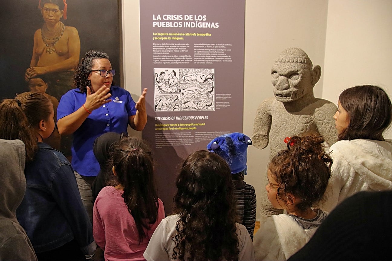 Niños en los talleres de verano en los museos de San José.