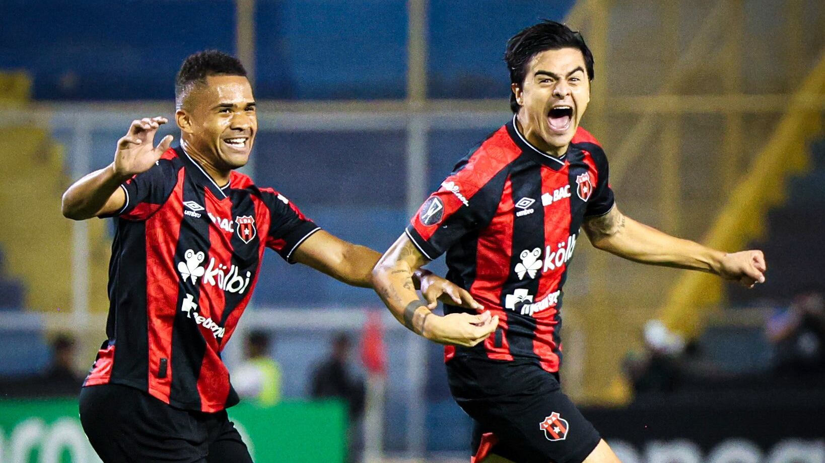 Alajuelense - Alianza: Diego Campos abrió la cuenta para los rojinegros. X (Twitter Alajuelense).