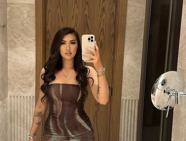 Cathy Warren sufrió un derrame cerebral durante sus vacaciones en Turquía y despertó con acento tailandés.