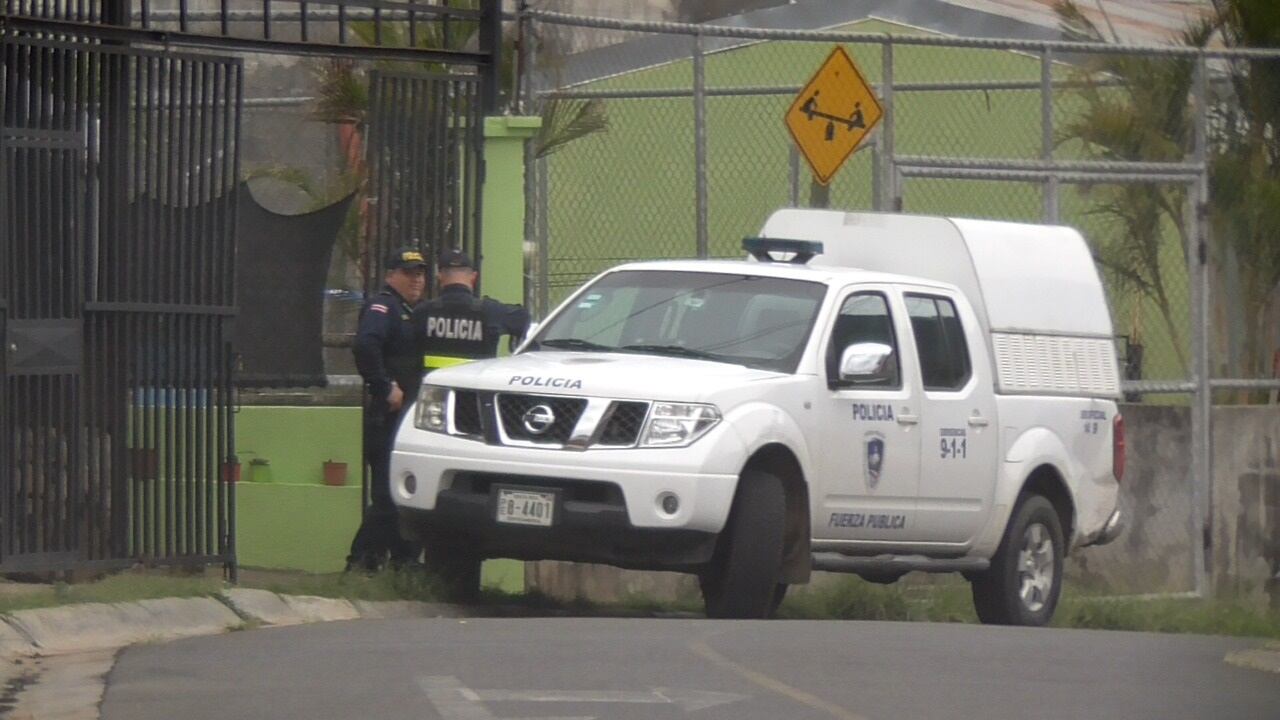 Niño de 6 años muere al caerle televisor encima, en Tres Ríos de La Unión. Foto suministrada por Keyna Calderón.
