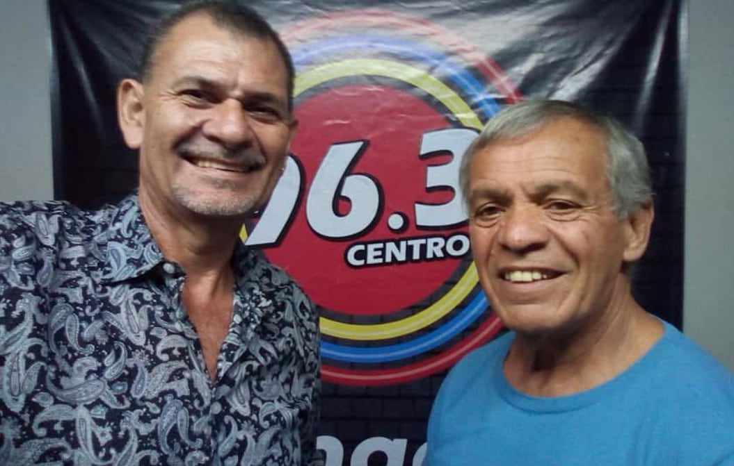 Los cantantes Rubén González y Martina