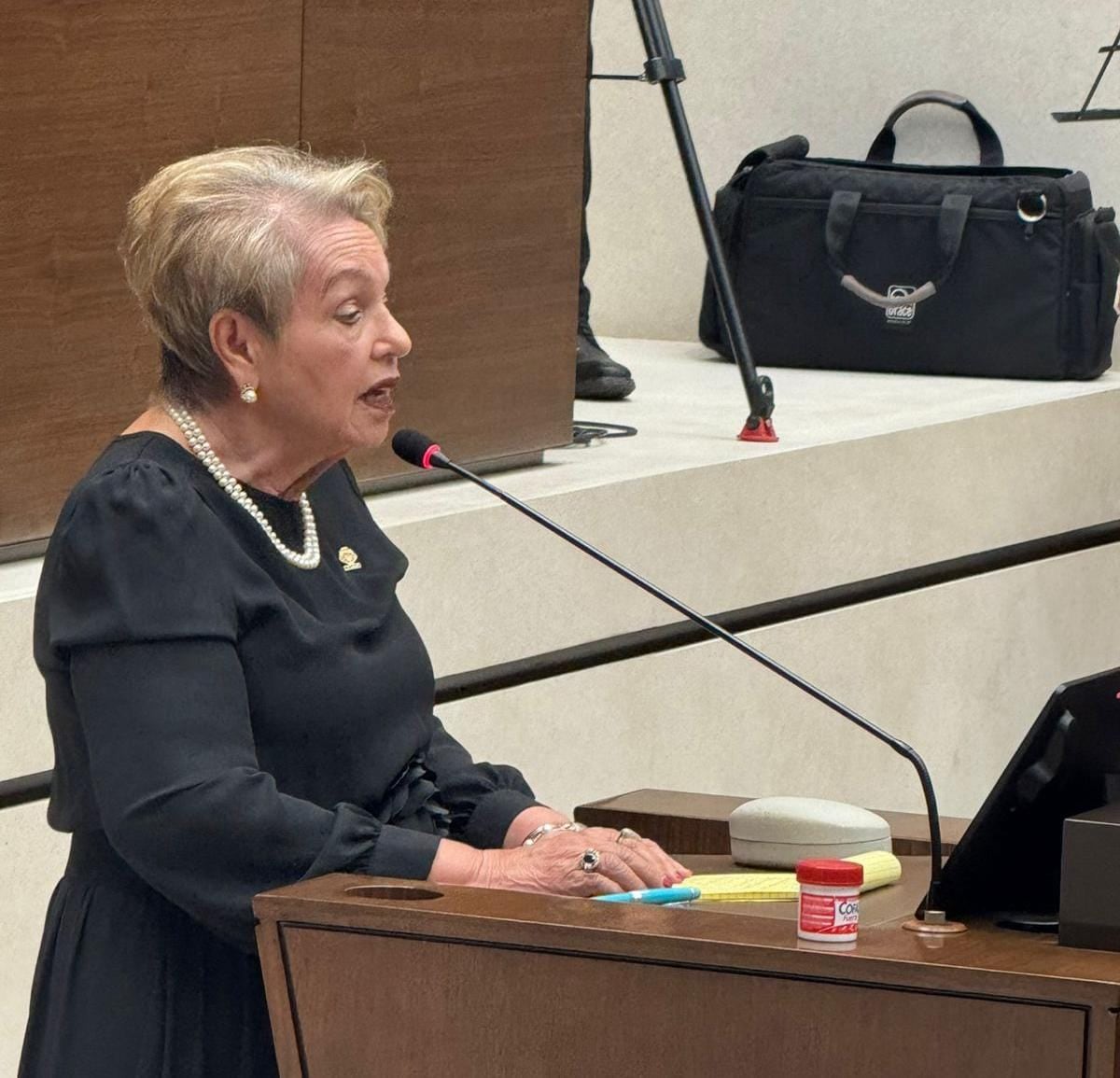 Gloria Navas sacó el Cofal en pleno discurso