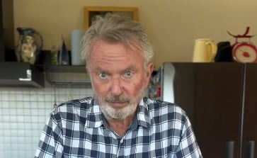 Sam Neill es recordado por su papel en la película "Jurassic Park".