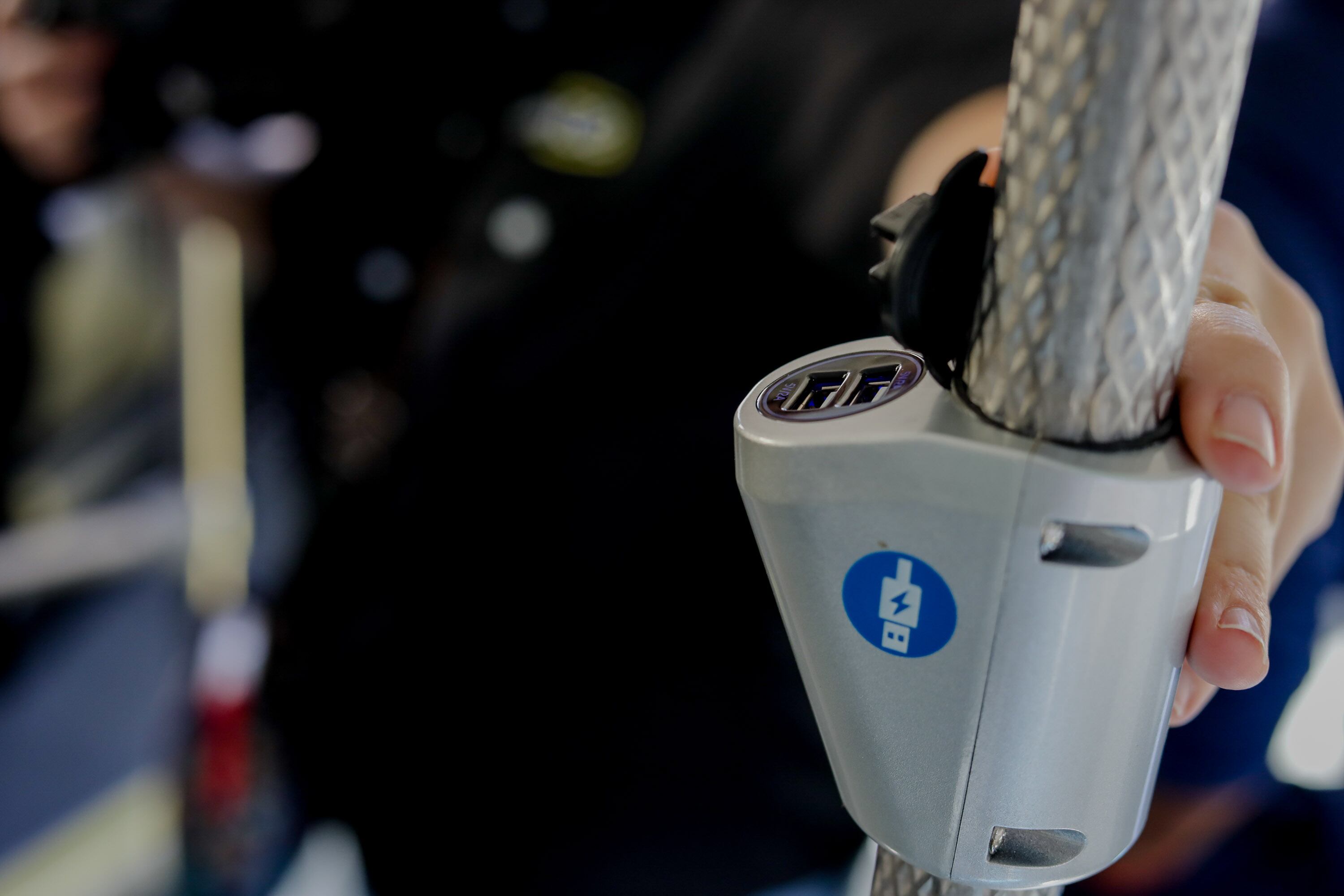 El proyecto de lograr que todos los buses del transporte público del país sean eléctricos comenzó este 23 de febrero 2021 cuando se le dio el banderazo de salida al primero en la ruta San José-Desamparados-San Rafael.