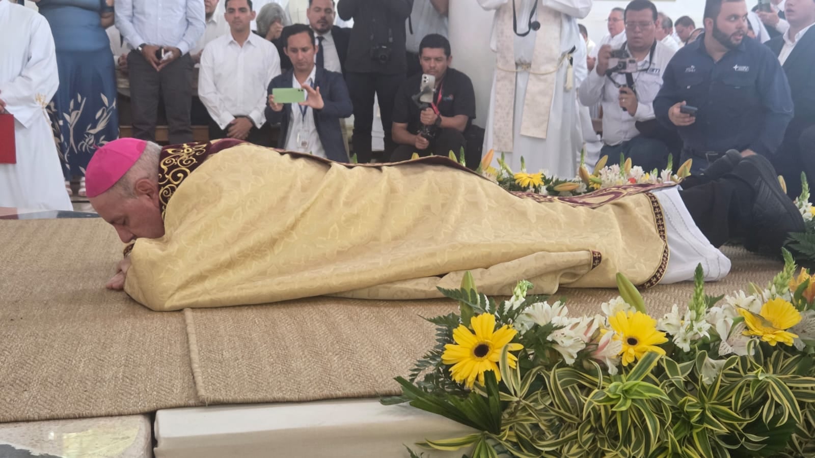Monseñor Elímar Carvajal fue ordenado obispo de Puntarenas el 6 de agosto del 2026 en la parroquia Espíritu Santo de Esparza