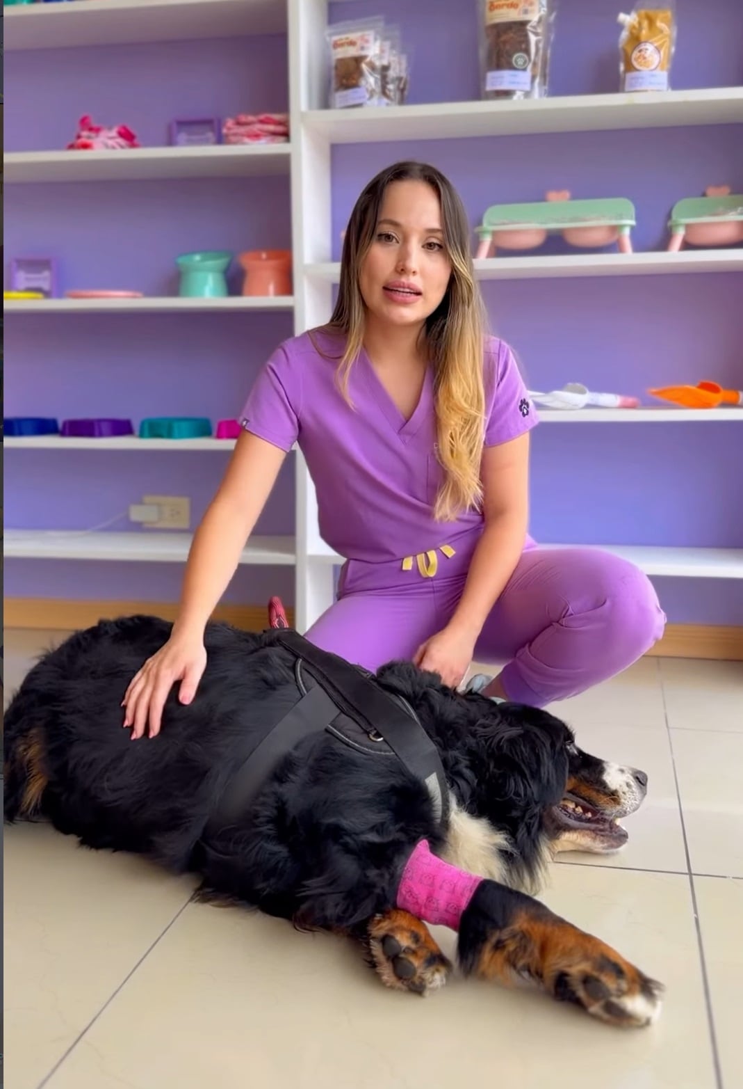 Jenifer Brenes fue víctima de un brutal ataque en su propia veterinaria.