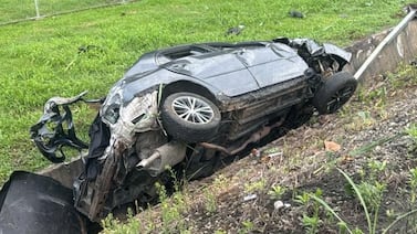 Pareja casi pierde la vida en horrible accidente ocurrido en Limón