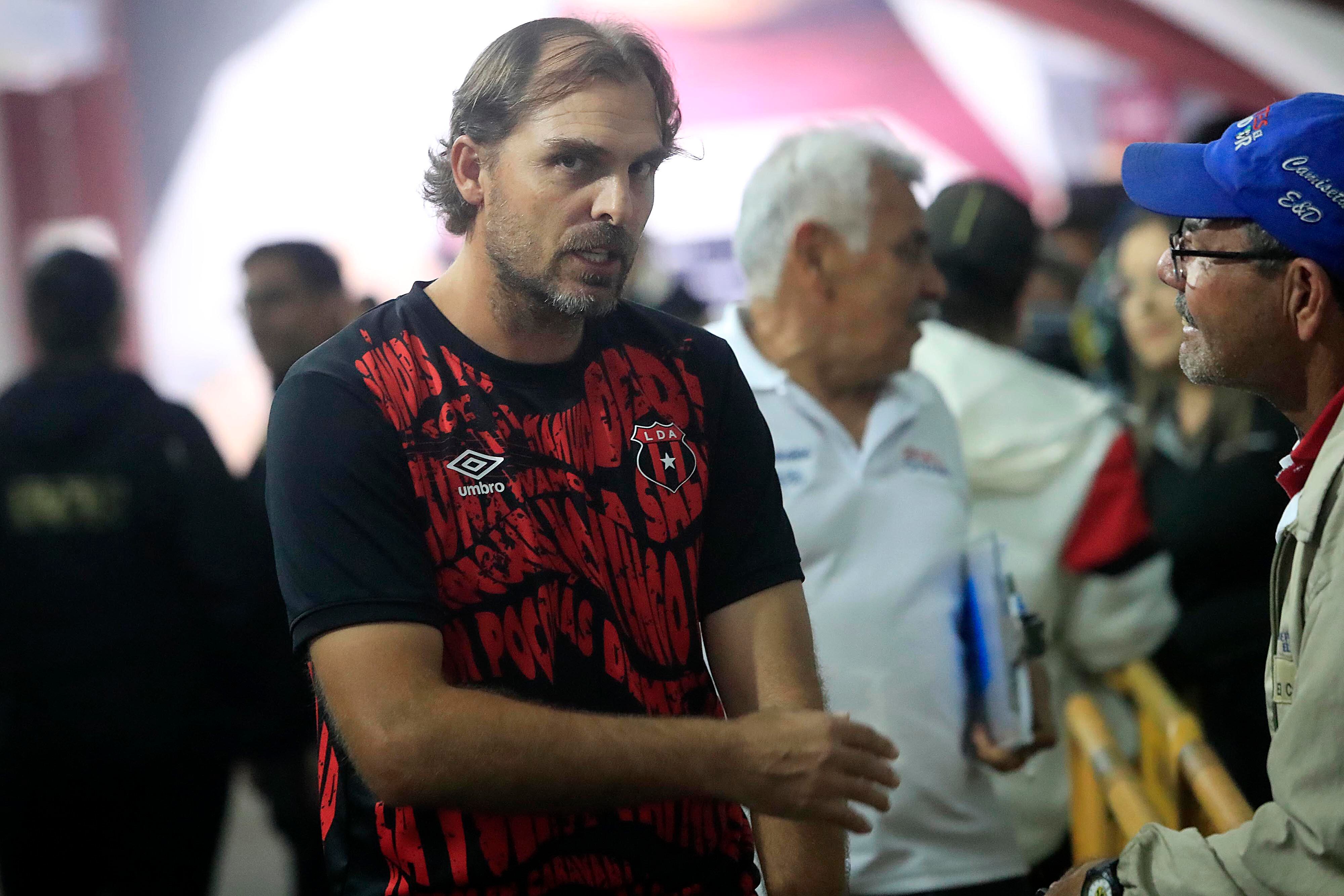 16/02/2024    Estadio Ricardo Saprissa, Tibás. El Deportivo Saprissa recibió a la Liga Deportiva Alajuelense, en una nueva versión del clásico nacional, durante la jornada 8 del Torneo de Clausura, Copa Promérica 2024. Foto: Rafael Pacheco Granados