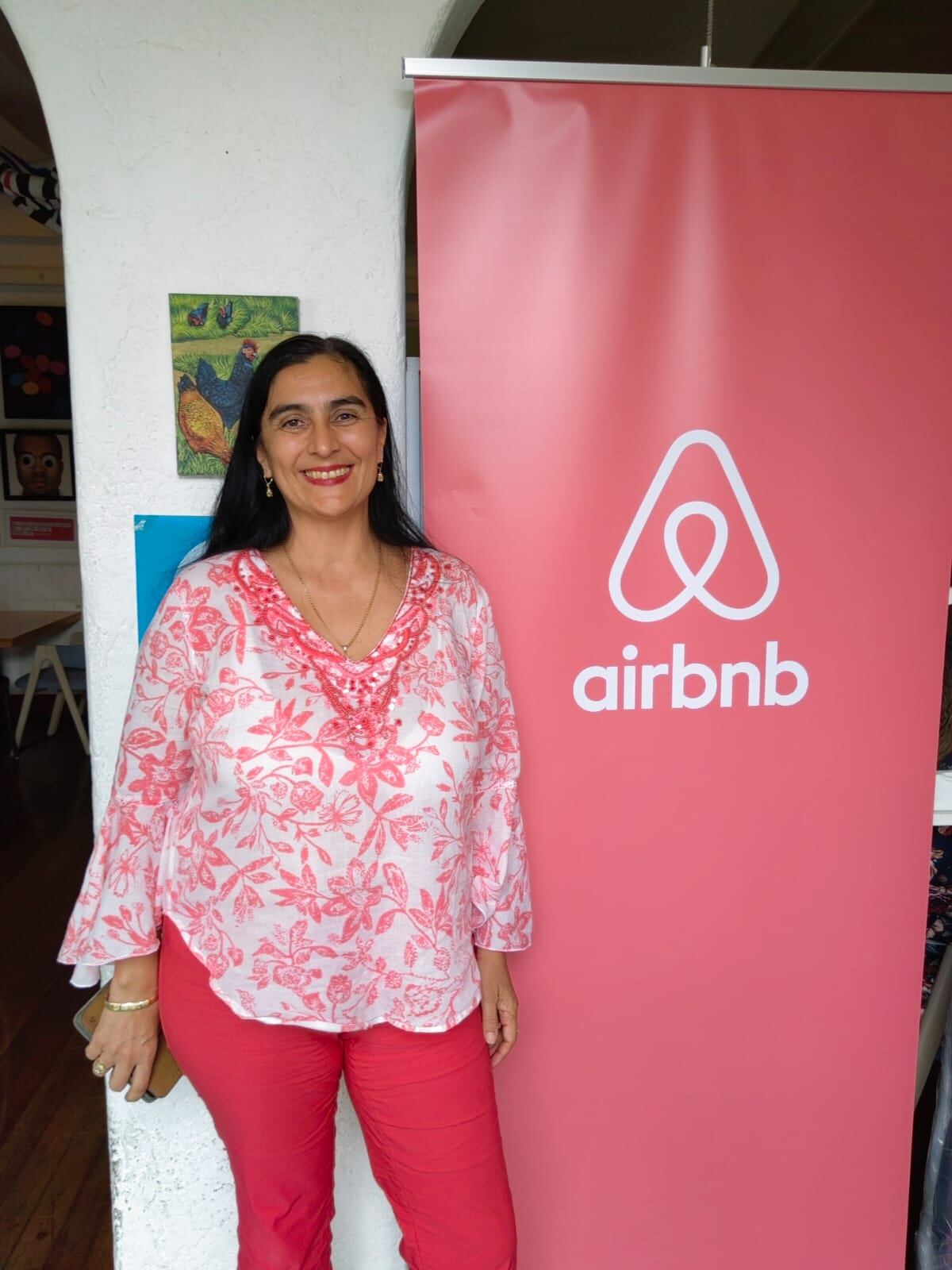 Geaninna Saborío Zúñiga, hace cuatro años, venció sus miedos y se animó a alquilar, por medio de la plataforma digital Airbnb, una casita que tiene en Playas del Coco, Guanacaste.