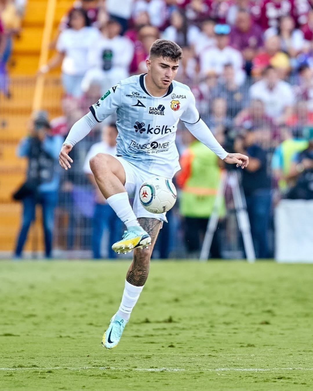 Fernán Faerron se despidió de la afición del Herediano con un sentido mensaje. Instagram Fernán Faerron.