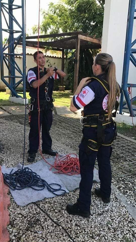 Dos cruzrojistas ticos reciben reconocimiento internacional por su trayectoria. Foto Cruz Roja.