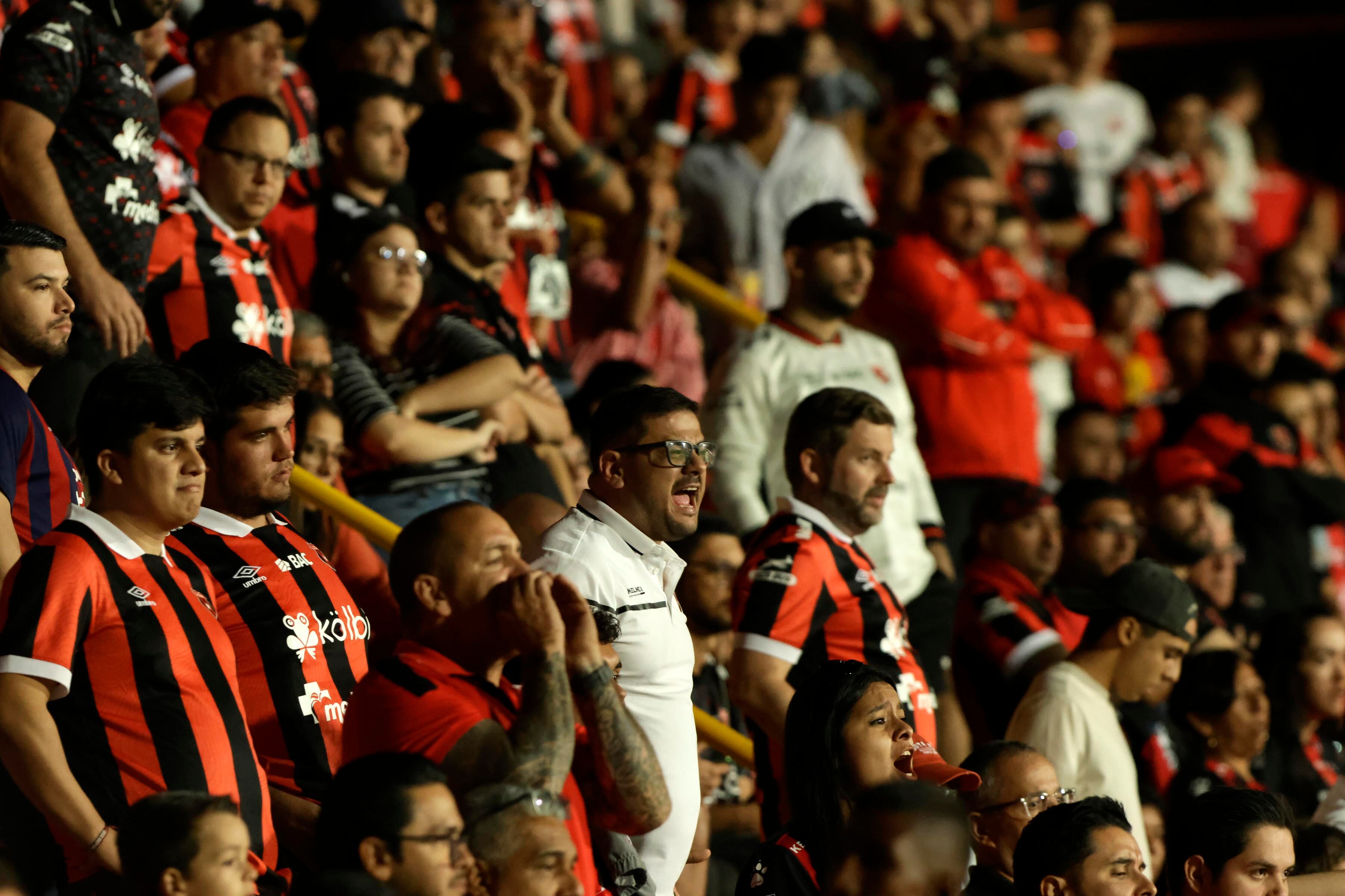 24/02/2024. Estadio Alejandro Morera Soto, Alajuela. Hora: 06:00 p.m. Partido de la Jornada 9 del Torneo de Clausura 2024 disputado entre la Liga Deportiva Alajuelense (LDA) y el Club Sport Herediano en el Estadio Alejandro Morera Soto de Alajuela. Fotos: Mayela López