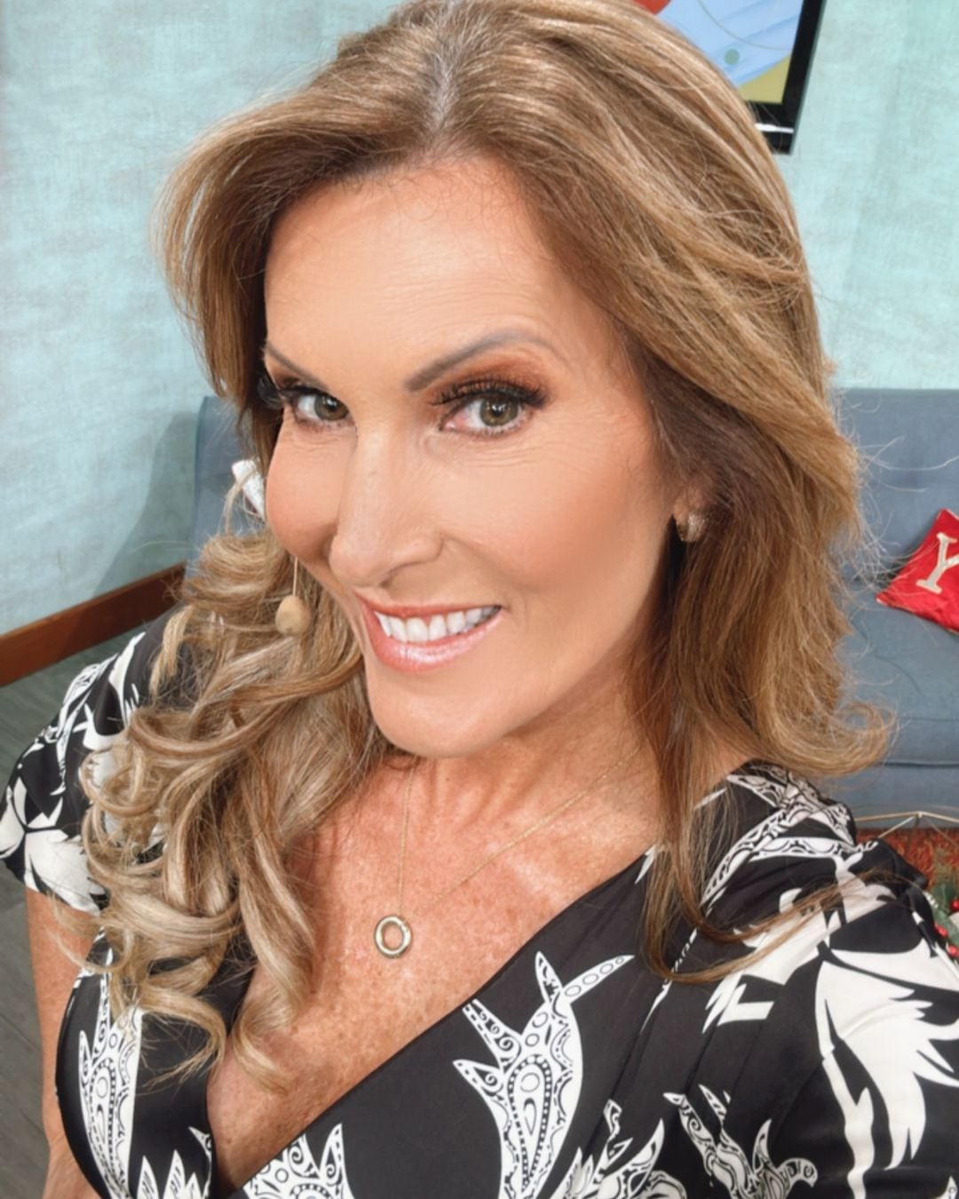 Patricia Figueroa, presentadora de Noticias Repretel