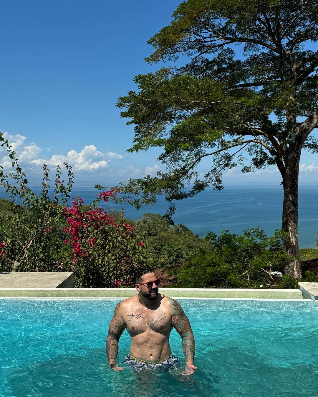 Omar Cascante, periodista y presentador de canal 7