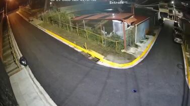 ¡Así se movió Mata de Plátano! Cámara captó fuertes temblores y hasta un conductor tuvo que detenerse