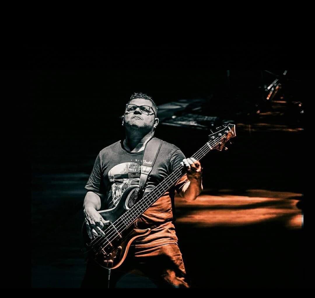 Felipe Contreras, bajista de Escats