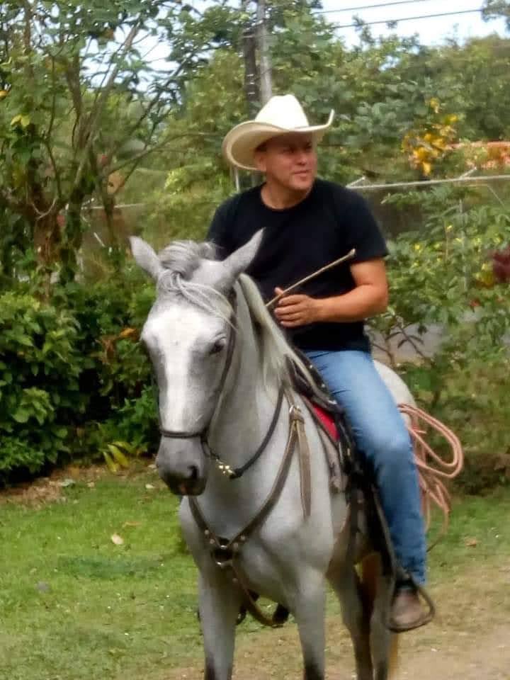 Allan Vega es aficionado de Alajuelense y está decepcionado del equipo de sus amores. Cortesía.