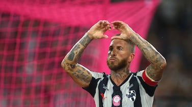 Sergio Ramos y Keylor Navas tuvieron un mano a mano desde el punto de penal en el fútbol mexicano