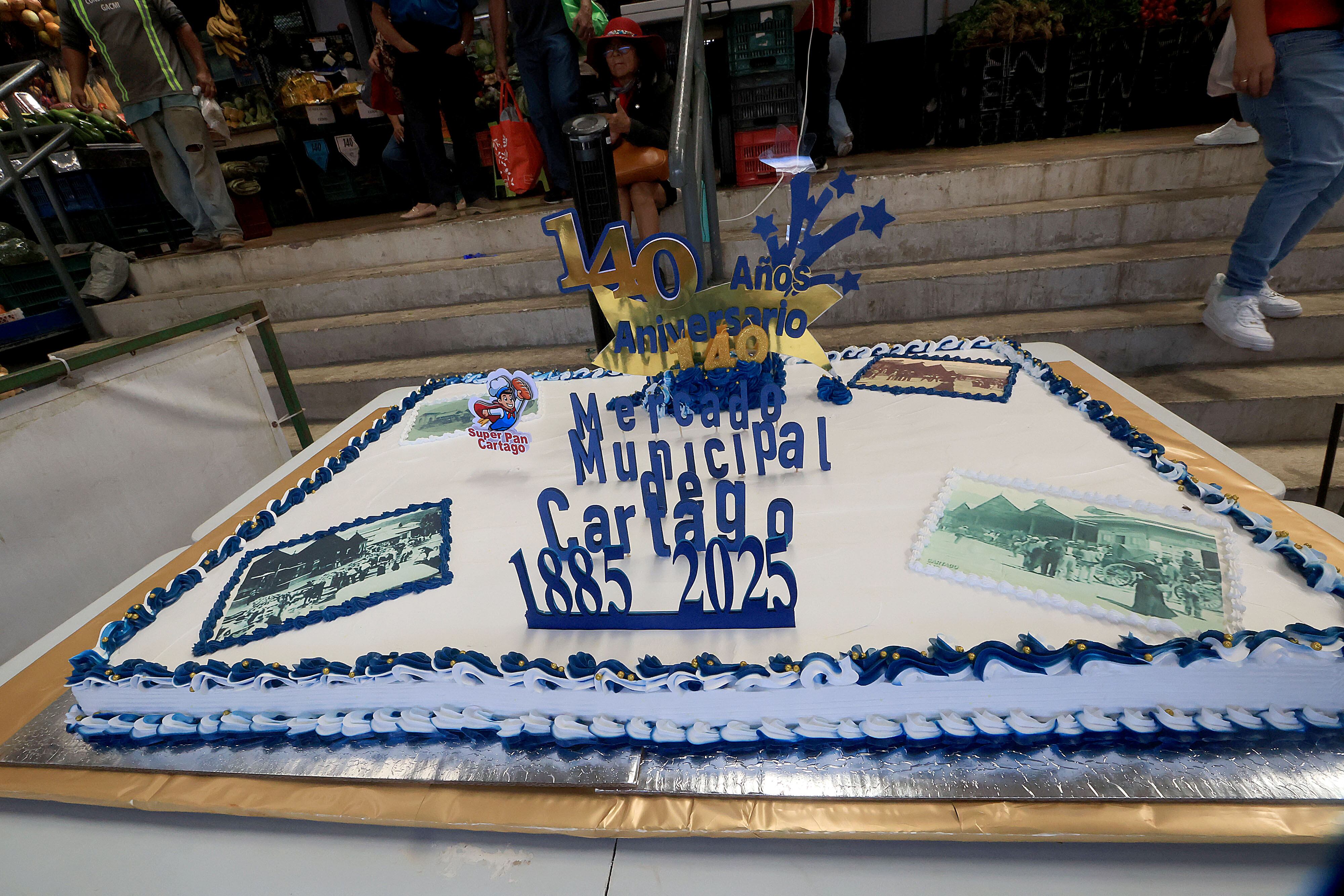 Mercado de Cartago, celebra 140 años