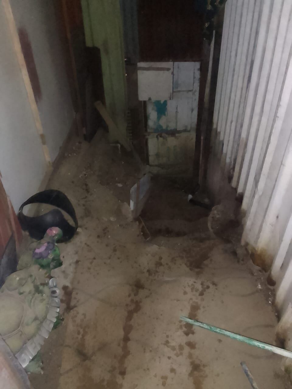 Emily Espinoza y sus cinco hijos viven en condiciones muy difíciles, en la ciudadela León XIII, en Tibás.