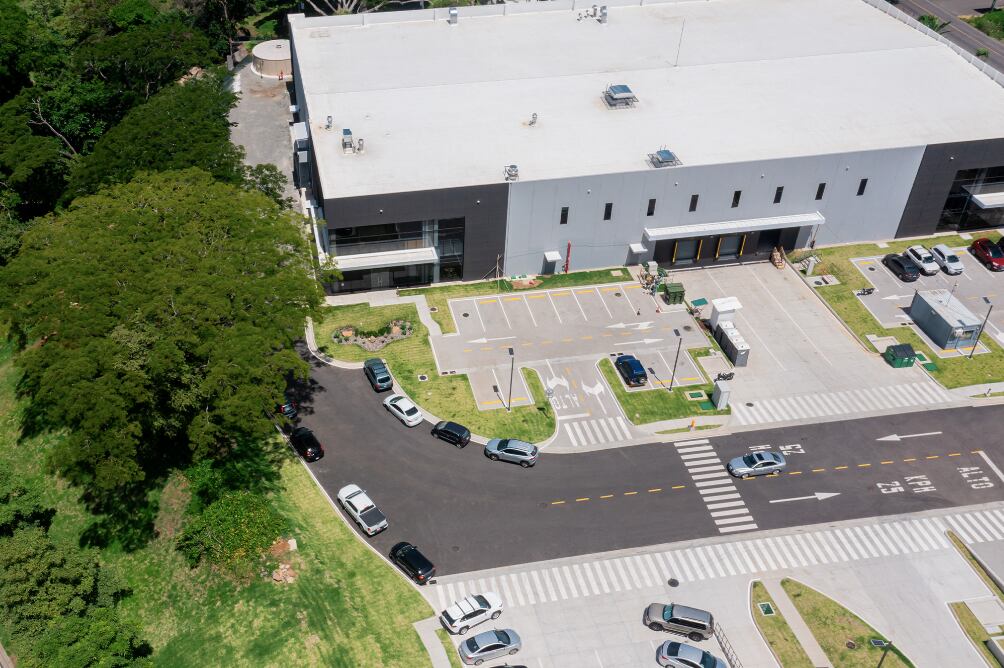 La empresa de dispositivos médicos Riverpoint Medical, originaria de Portland, Oregon, EEUU, inauguró operaciones en territorio costarricense este mes de agosto en Coyol Free Zone en Alajuela