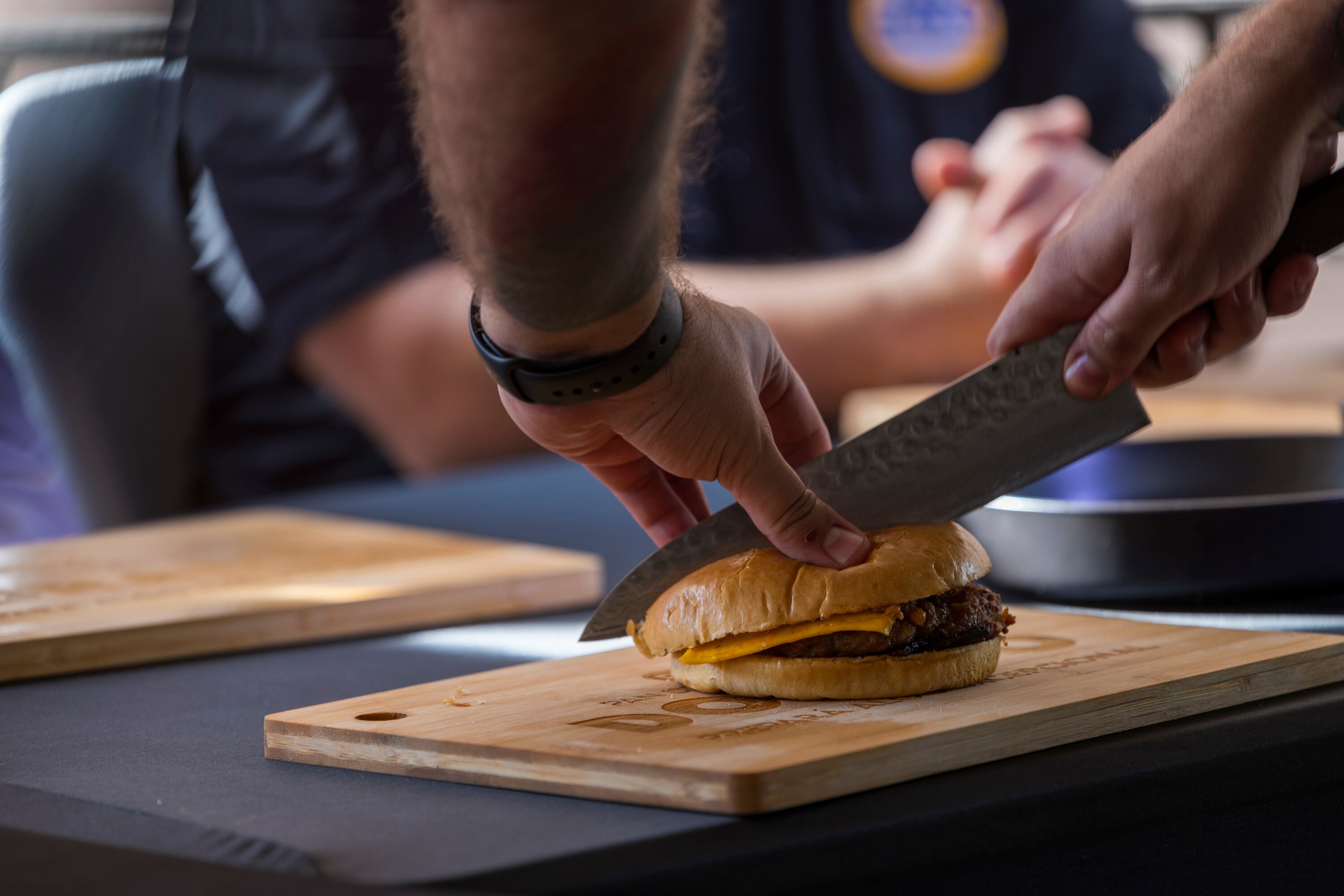 24/10/2024, San José, Santa Ana, grabación del Reality Show de La Teja, que se llama Guerra de Hamburguesas.