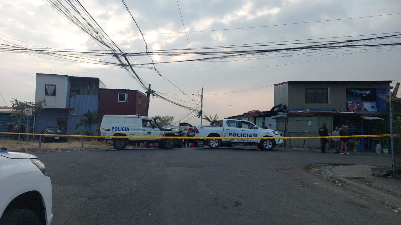 Dos hombres fueron asesinados la madrugada de este jueves en Tejarcillos de Alajuelita