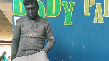 Colegial no pestañea ante el sueño de chiquillo de perfeccionarse como artista