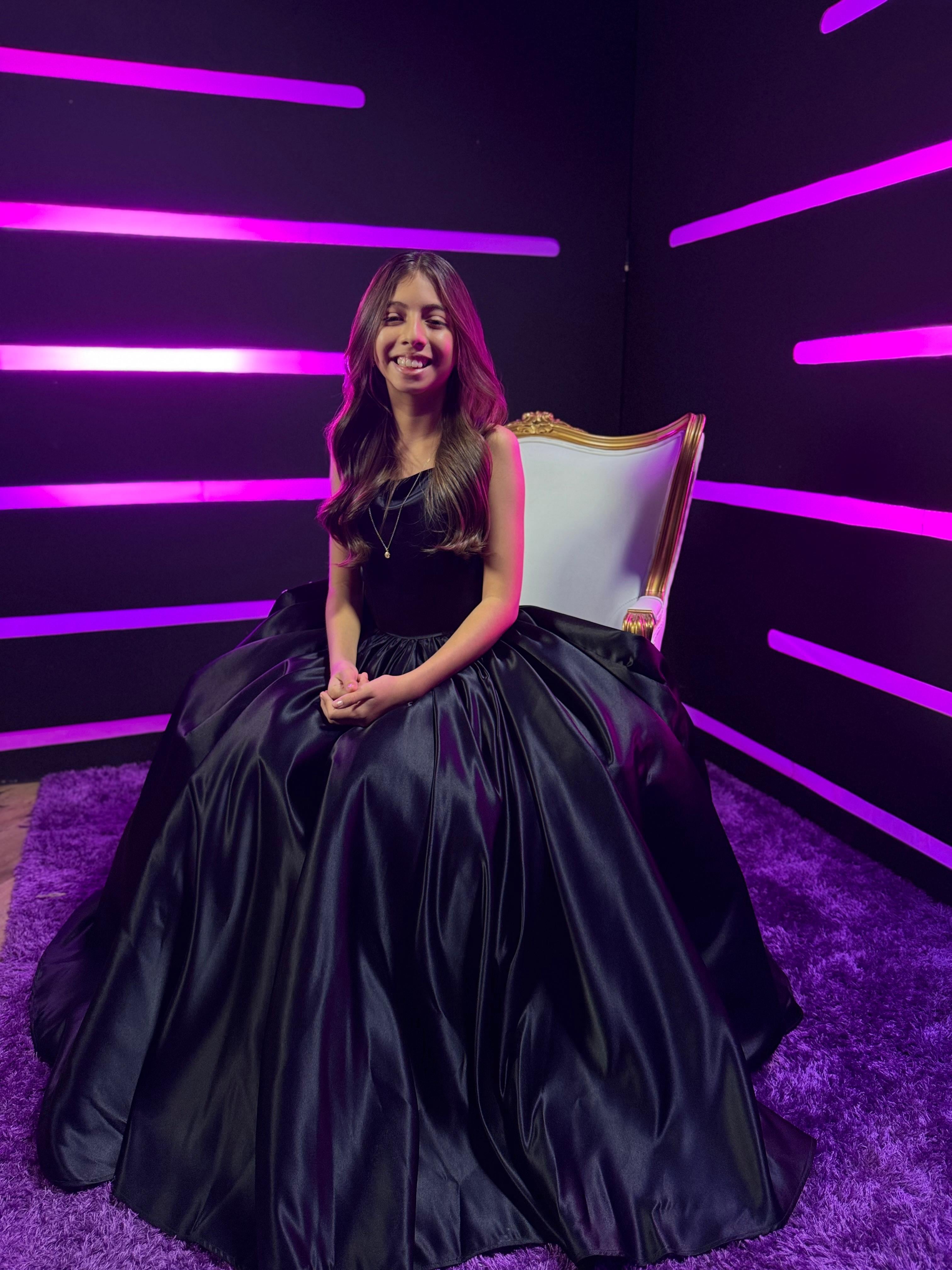 Viviane Juárez Cubero, exparticipante de Nace una estrella 2025.