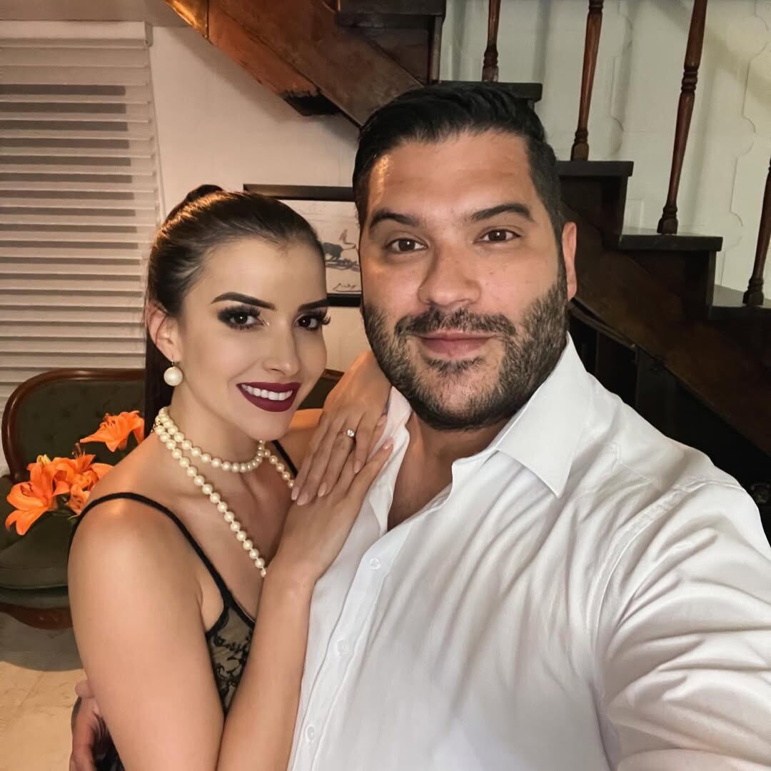 Maricrís Rodríguez, presentadora de Repretel, y su novio colombiano se comprometieron a finales del 2024 luego de tres años juntos