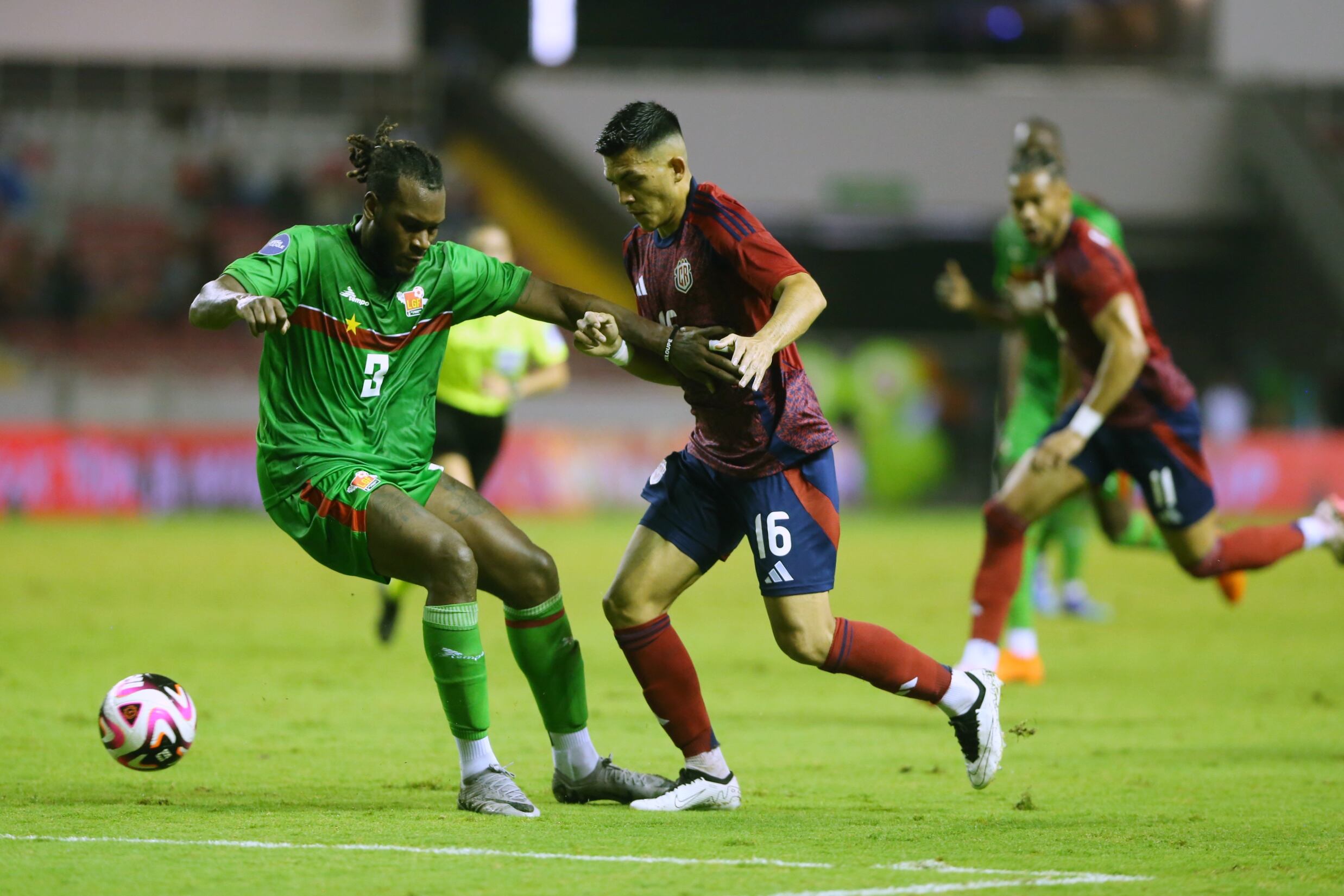 05/09/2024/ Juego entre la selección nacional de Costa Rica vs Guadalupe por la Nations League 2024 de CONCACAF en el estadio Nacional / Foto John Durán