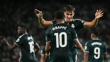 Con mucho drama, el Real Madrid acabó sacando la tarea ante el Elche