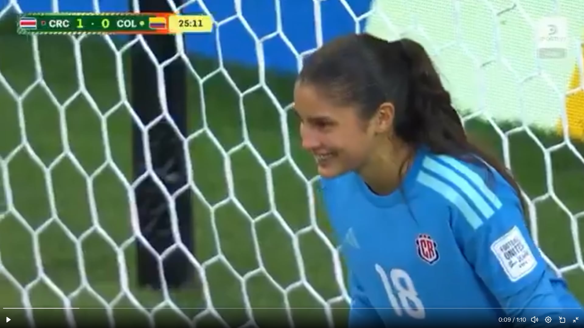 La portera Ashley Quesada tuvo una jugada que dio mucho de hablar este lunes.