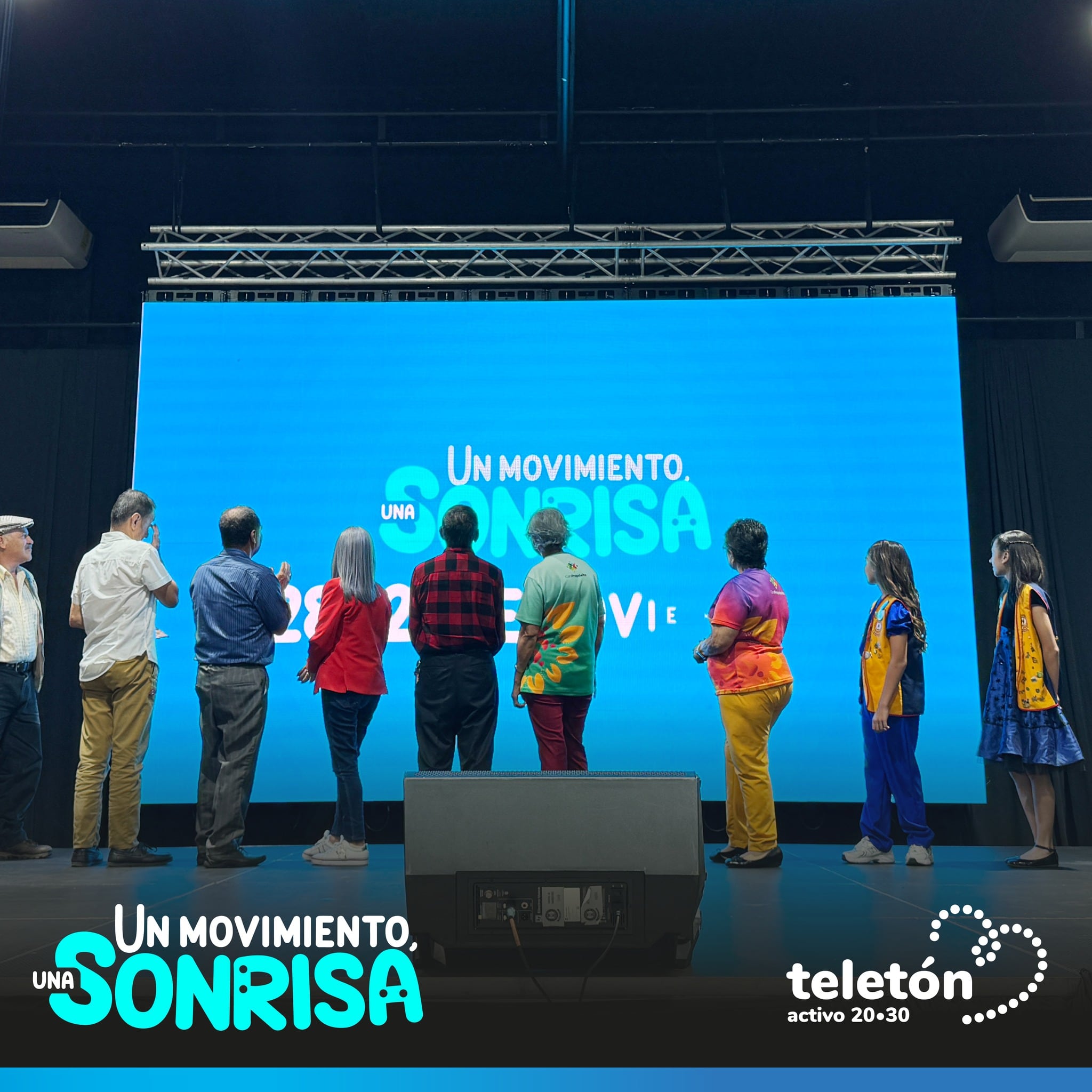 Bajo el lema “Un movimiento, una sonrisa”, Teletón invita a toda la población a sumarse a la recaudación
de fondos.