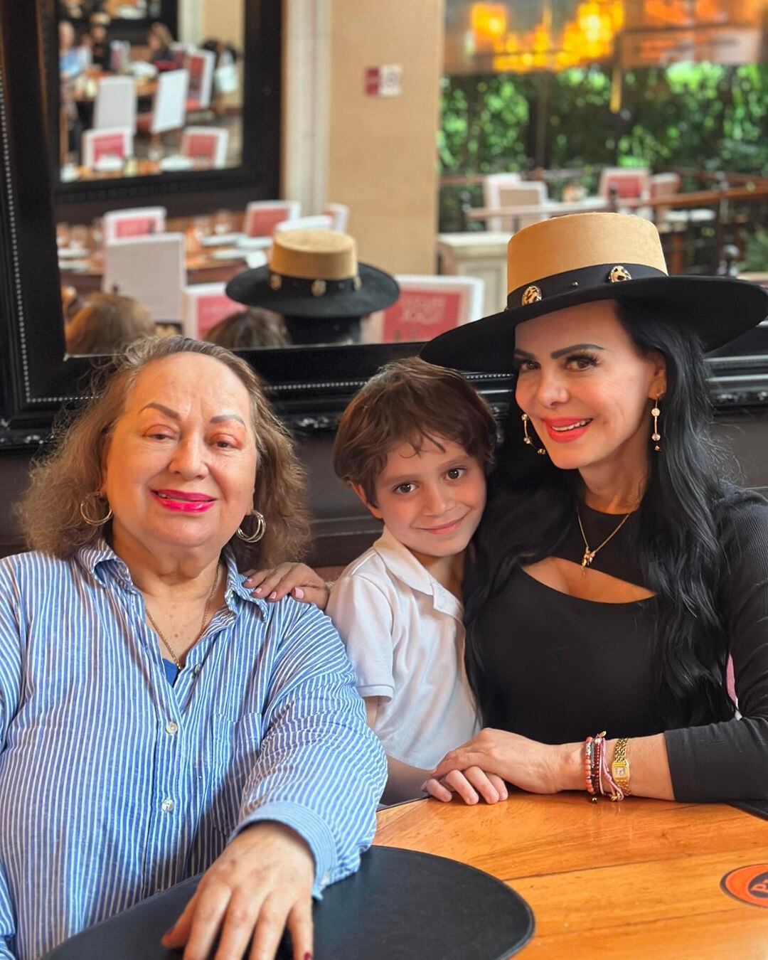 Maribel Guardia, actriz y cantante en México