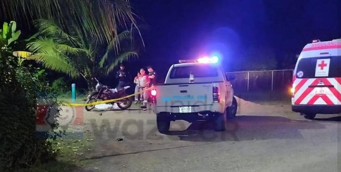 Los vecinos encontraron el cuerpo del hombre tendido sobre una calle de lastre. Foto Waze CR.