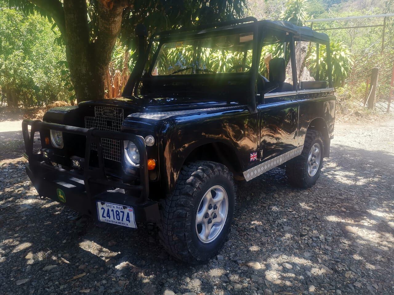 Chuzo de la semana, Land Rover, serie 3, 1980, Cristian Mora