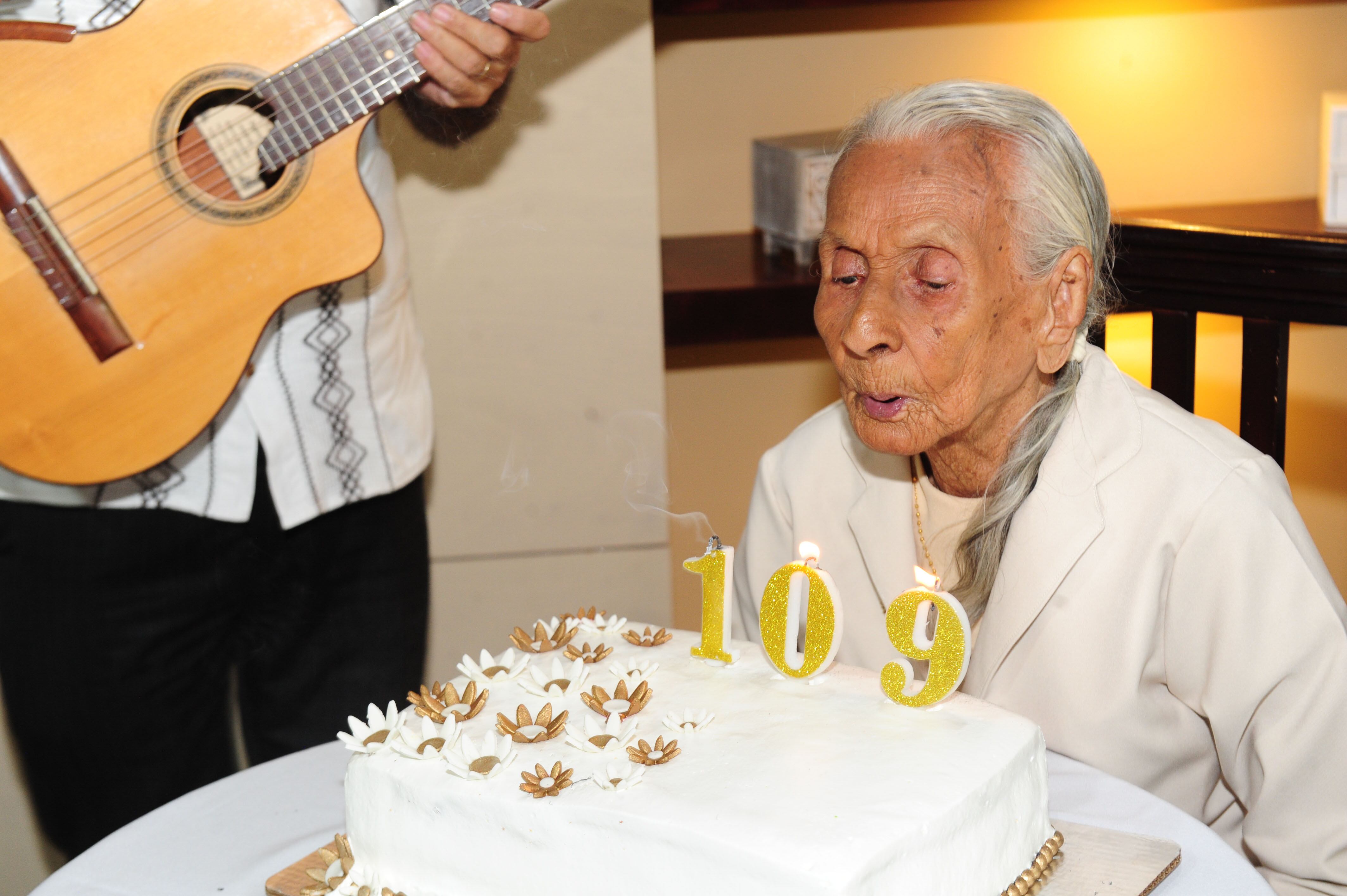 Señora Marta Rojas Arríeta, 109 años