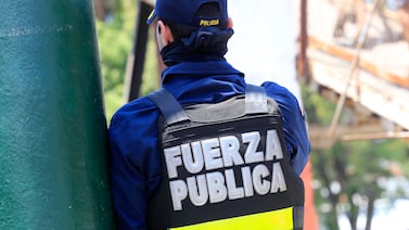 Hombre chapeaba cuando dos pistoleros le dispararon hasta matarlo