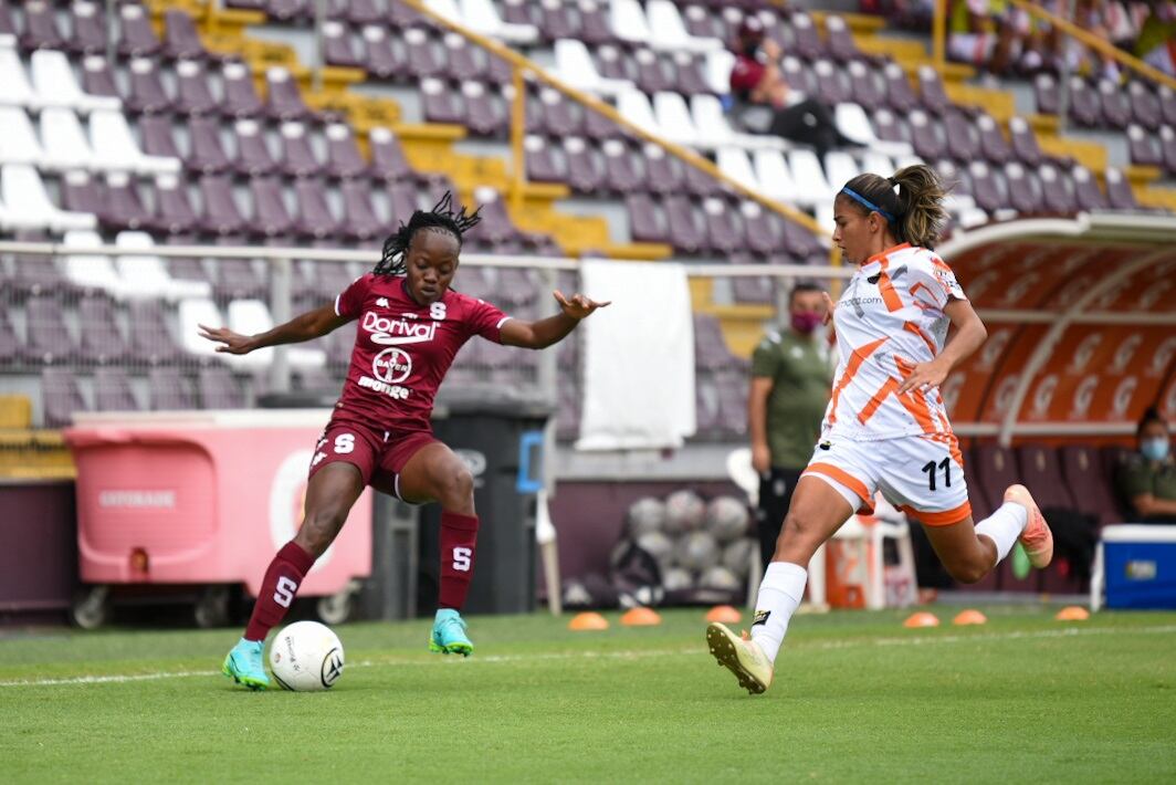 Saprissa - Dimas Escazú. Prensa Saprissa. <