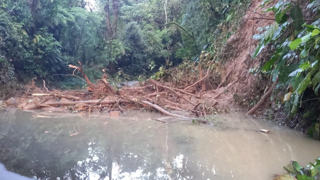 La reapertura por la carretera Braulio Carrillo ni siquiera tiene hora o día. Foto: MOPT