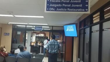 Fiscalía acusó a estudiante por presunto abuso sexual a compañero en bus