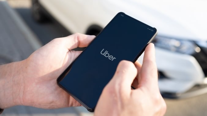 Uber dice que no h ay riesgo de usar las tarjetas para pagarles