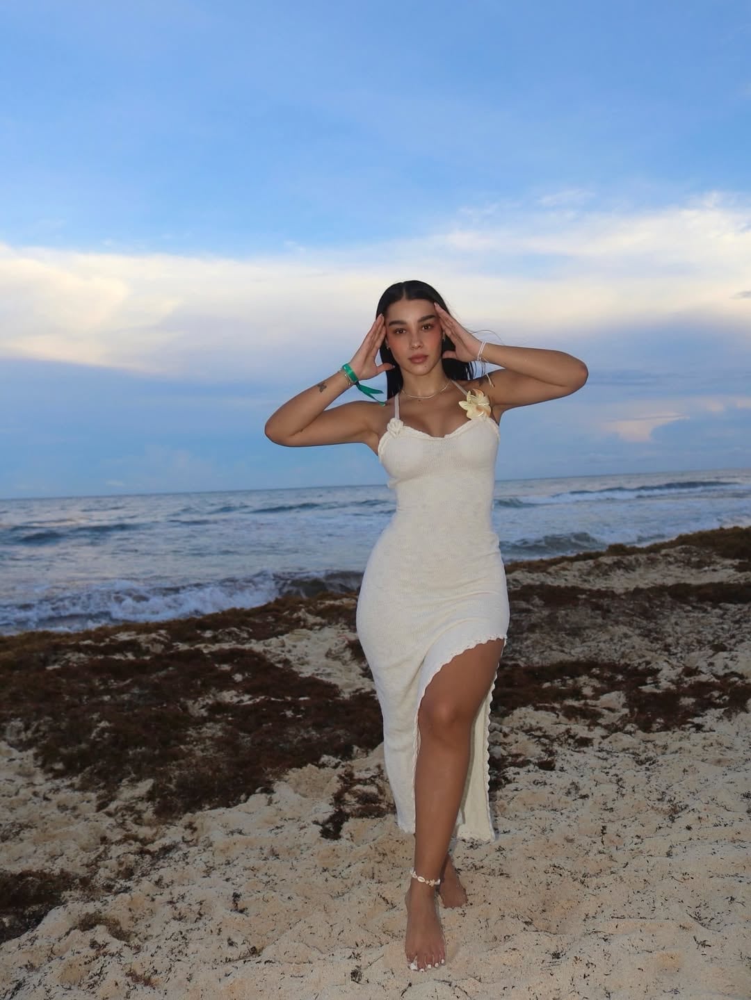 Melanie Valverde se dio una escapadita y viajó con su bebé y su madre a México. Instagram Melanie Valverde.