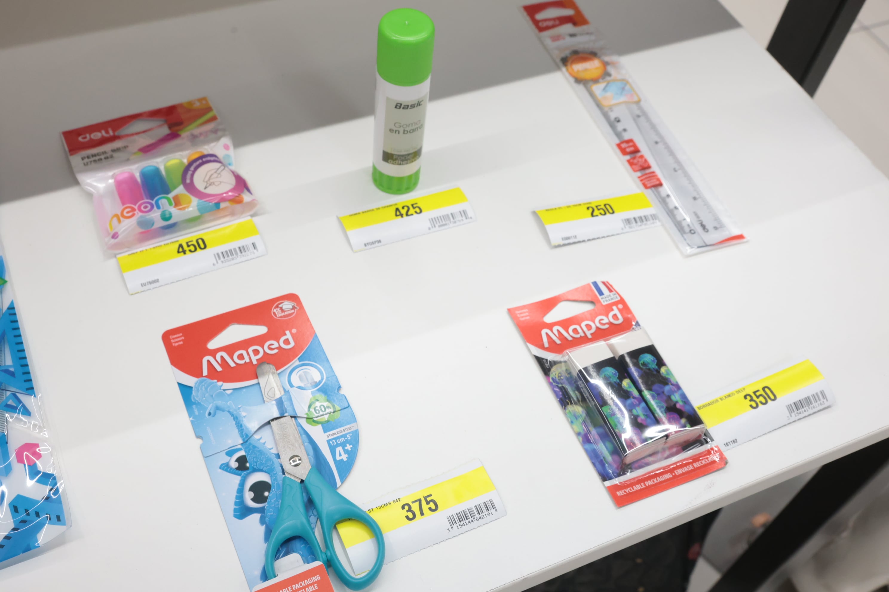 Universal / útiles escolares