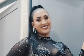 Cantante Yorleny Castillo estrenó canción y el protagonista de su video dejó a muchos sin palabras