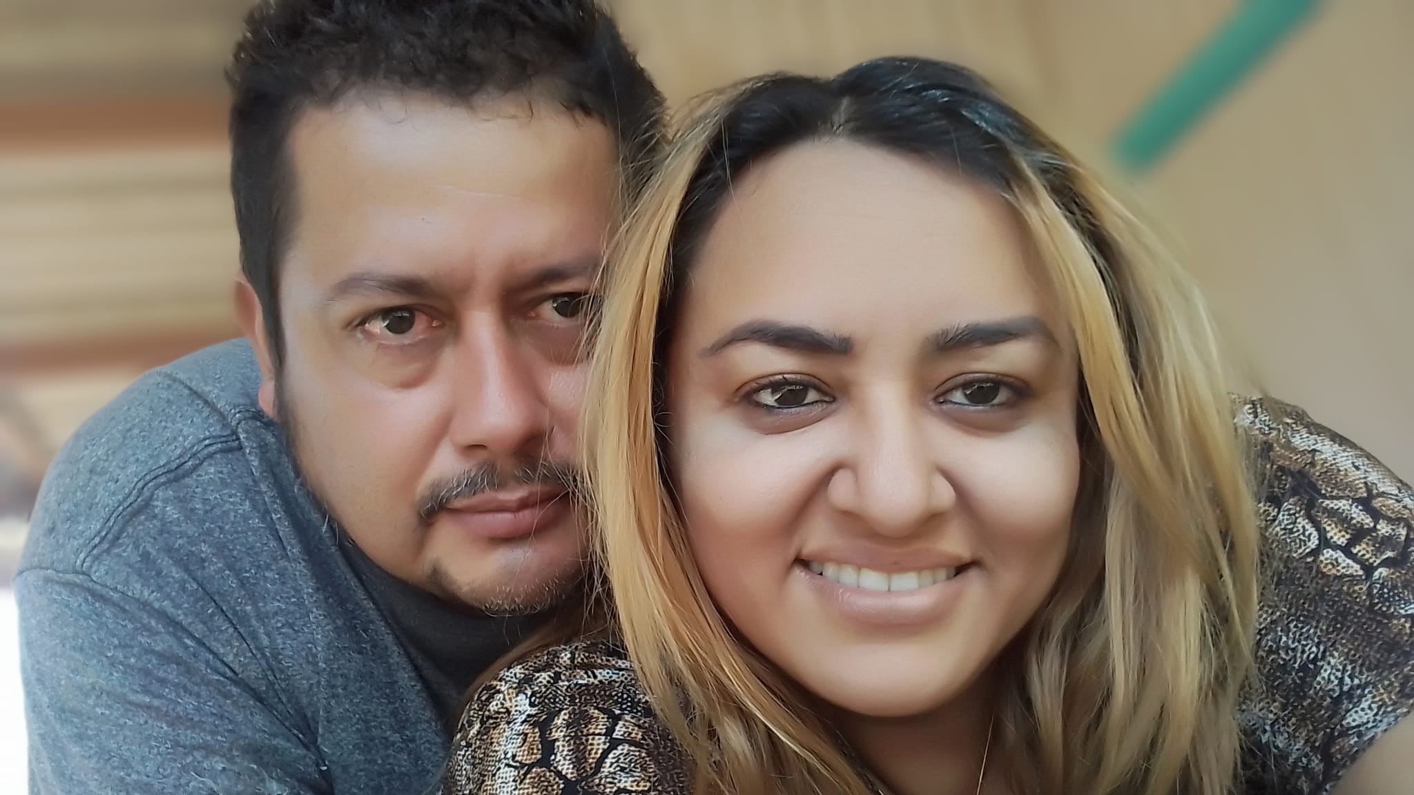 Una abogada de nombre Carolina Herrera Alvarado, de 44 años y un hombre identificado como Edwin Montoya Araya, de 42 años fueron asesinados a balazos, sus cuerpos quedaron cerca de un carro. Foto: Tomada de FB